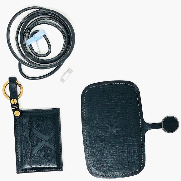 PLUSUS World's Thinnest Leather Wireless Charging Pad & Wallet Premium Gift Set - Picture 4 of 11